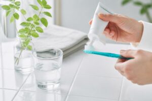 口臭対策に効果的な専用歯磨き粉の選び方は？
