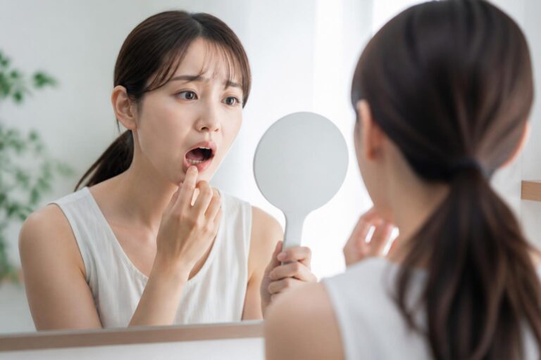ホワイトニングは口臭に影響する？考えられる変化と注意点を解説？